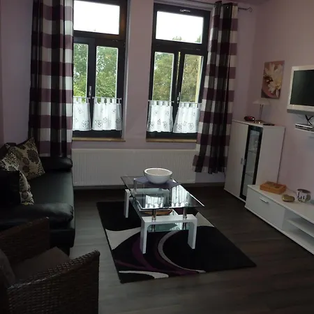 Stadthaus Waren Apartment *