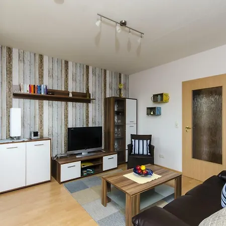 Apartment Stadthaus Waren *