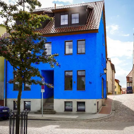 Apartment Stadthaus Waren *